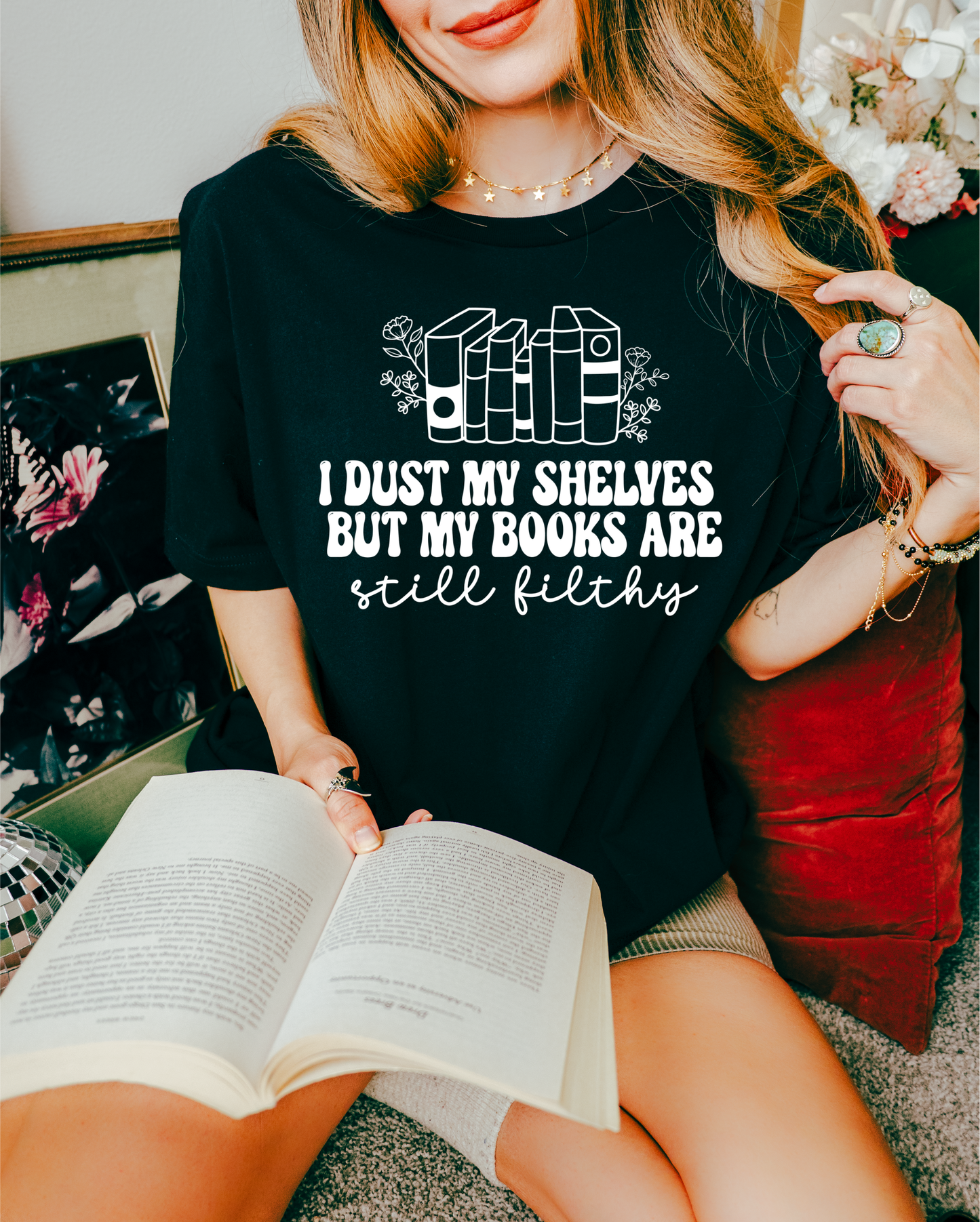 I Dust My Shelves Book Club T-Shirt – Spicy Book Lover Merch | Romance Reader Gift