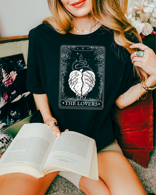 The Lovers Tarot Card T-Shirt – Dark Romance Gothic Apparel for Smut & Fantasy Book Lovers